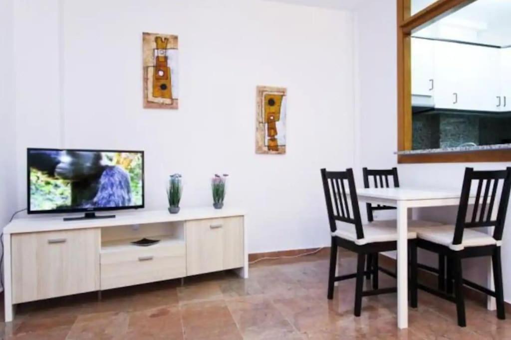 סאלו White Beach 100M Playa, Wifi, Pool 6Pax מראה חיצוני תמונה